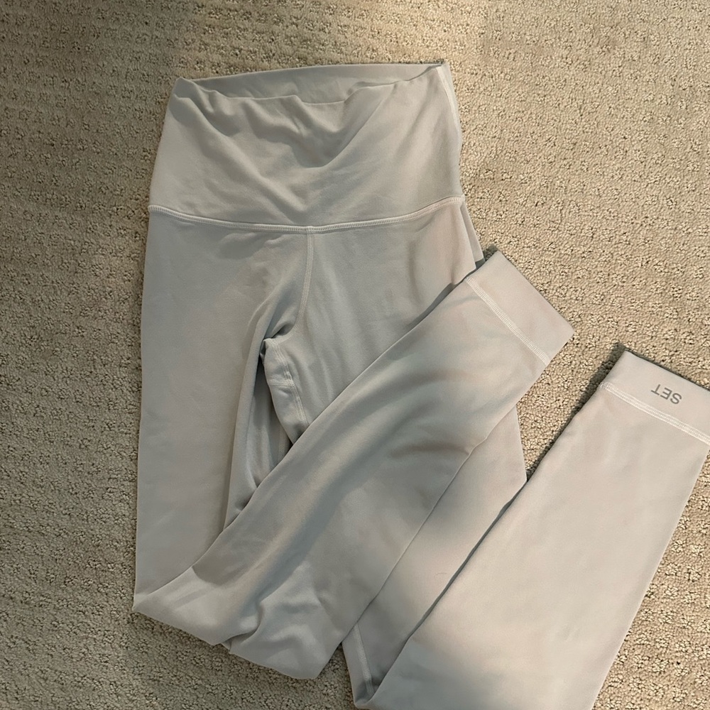 SET Active Leggings in Soft Gray